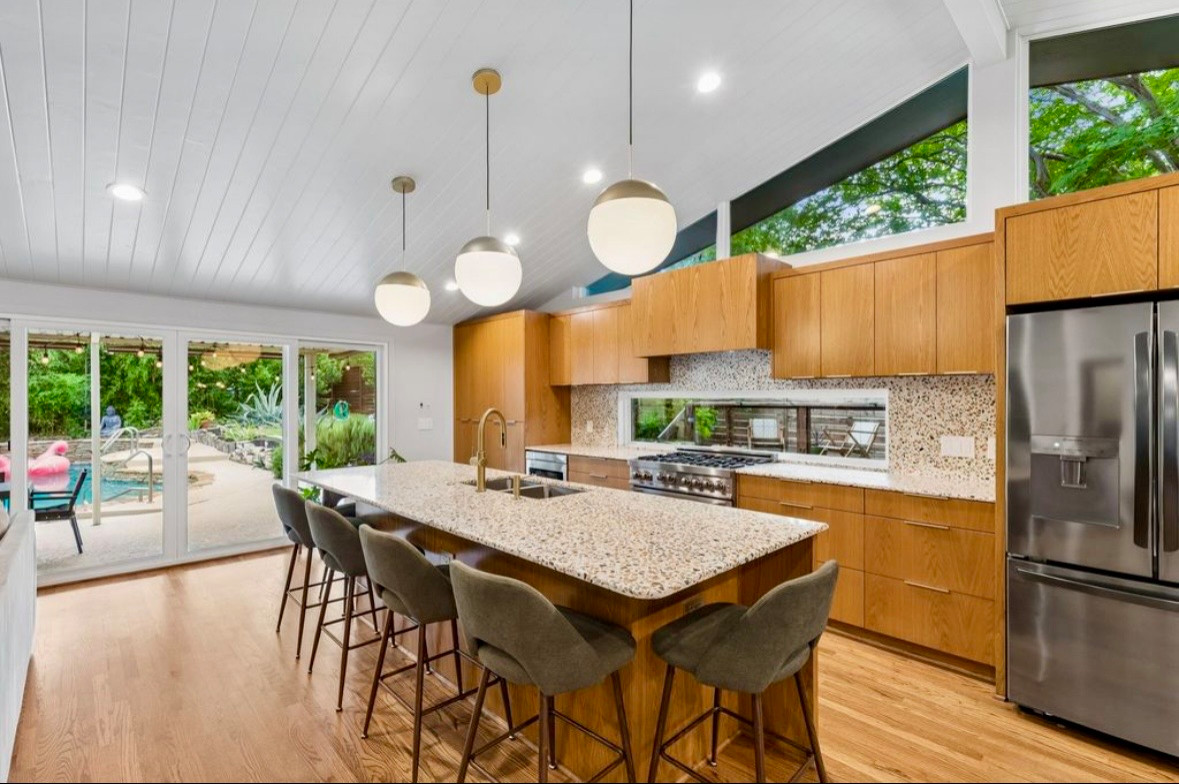 75218 Old Lake Highlands Kitchen and Living Room Remodel