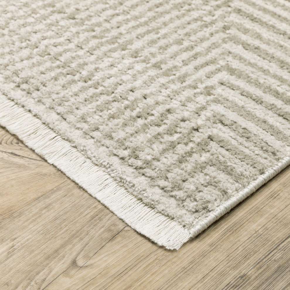 Banner Recycled P.E.T. Diamond Beige/Ivory Fringed Area Rug, 9'10"x12'10"