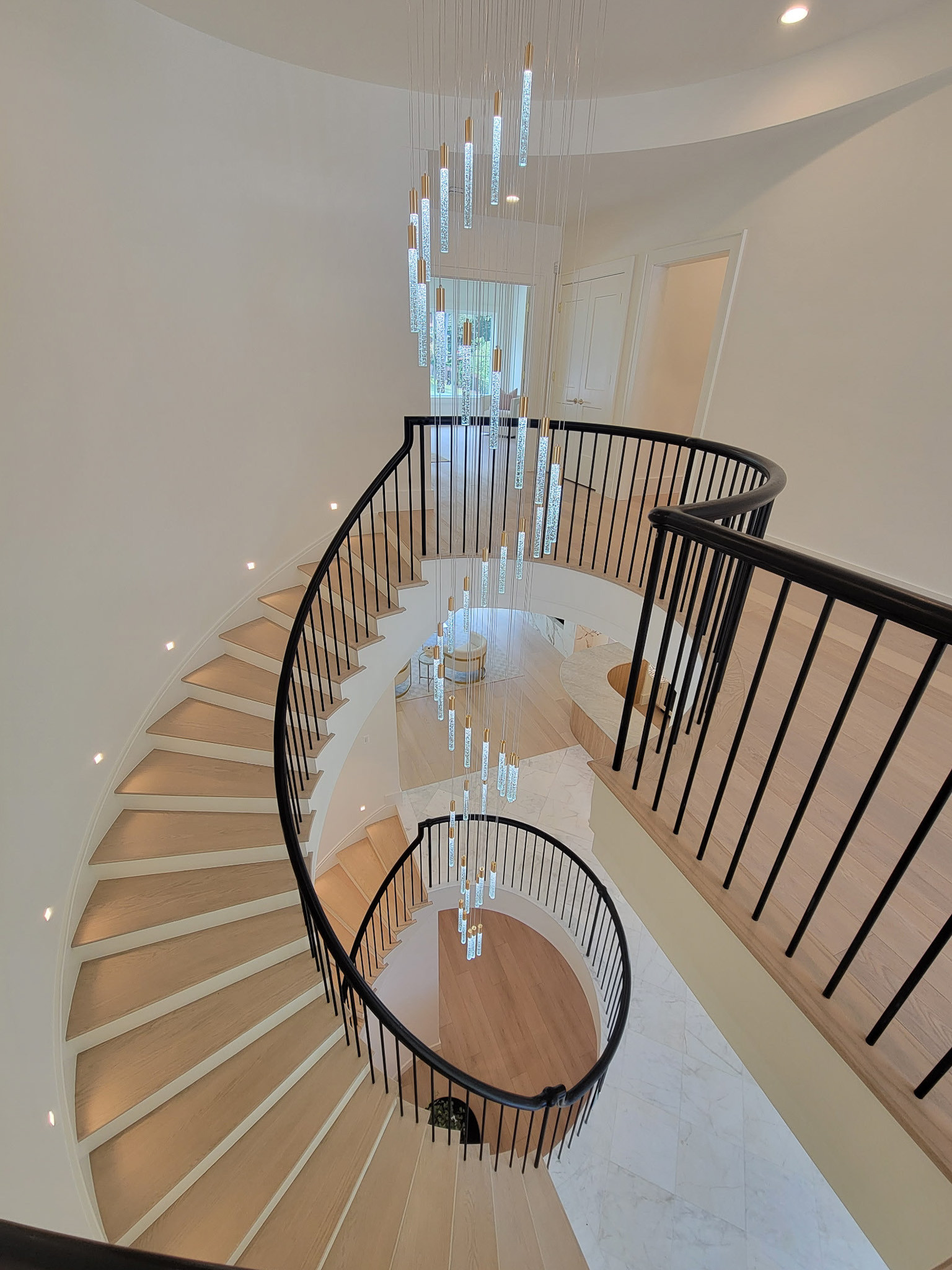 Project #158 | Contemporary Curved Staircase