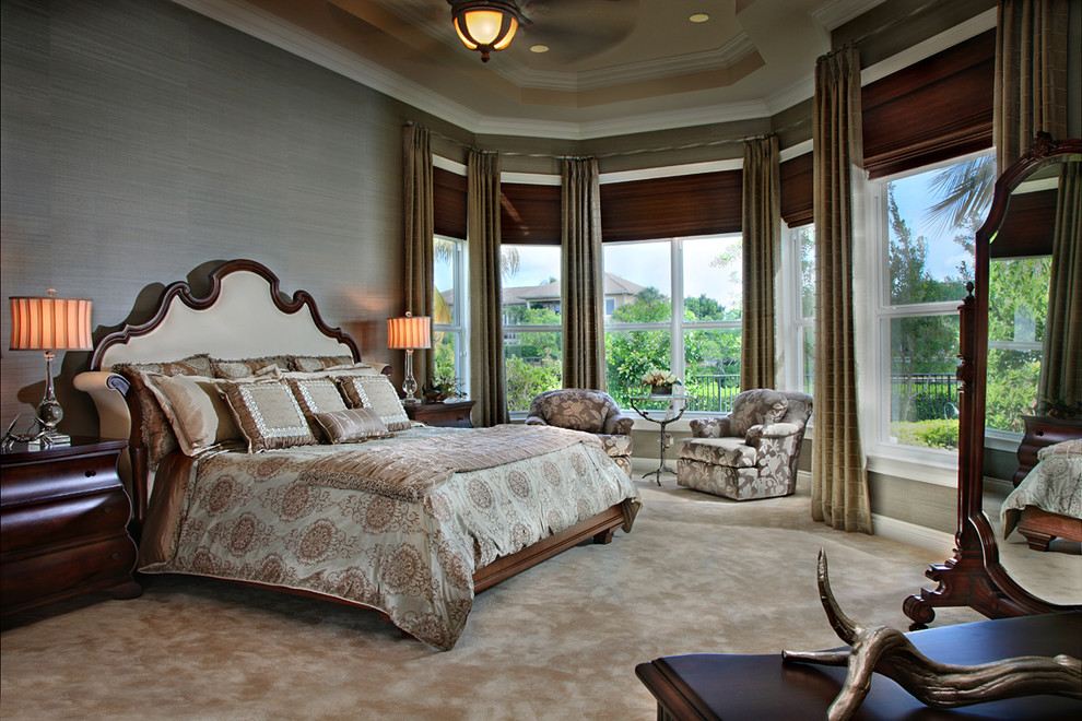 Inspiration for a transitional bedroom in Tampa.
