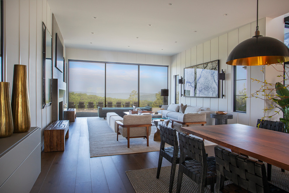 Contemporary Transitional Home