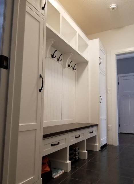 Traditional Mudroom London Ontario Traditional Entry Other