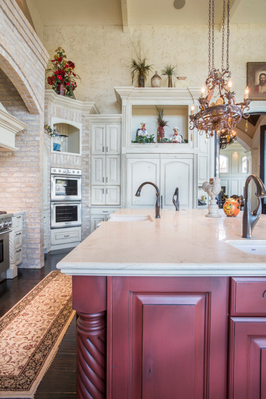 This is an example of an eclectic kitchen in Salt Lake City.