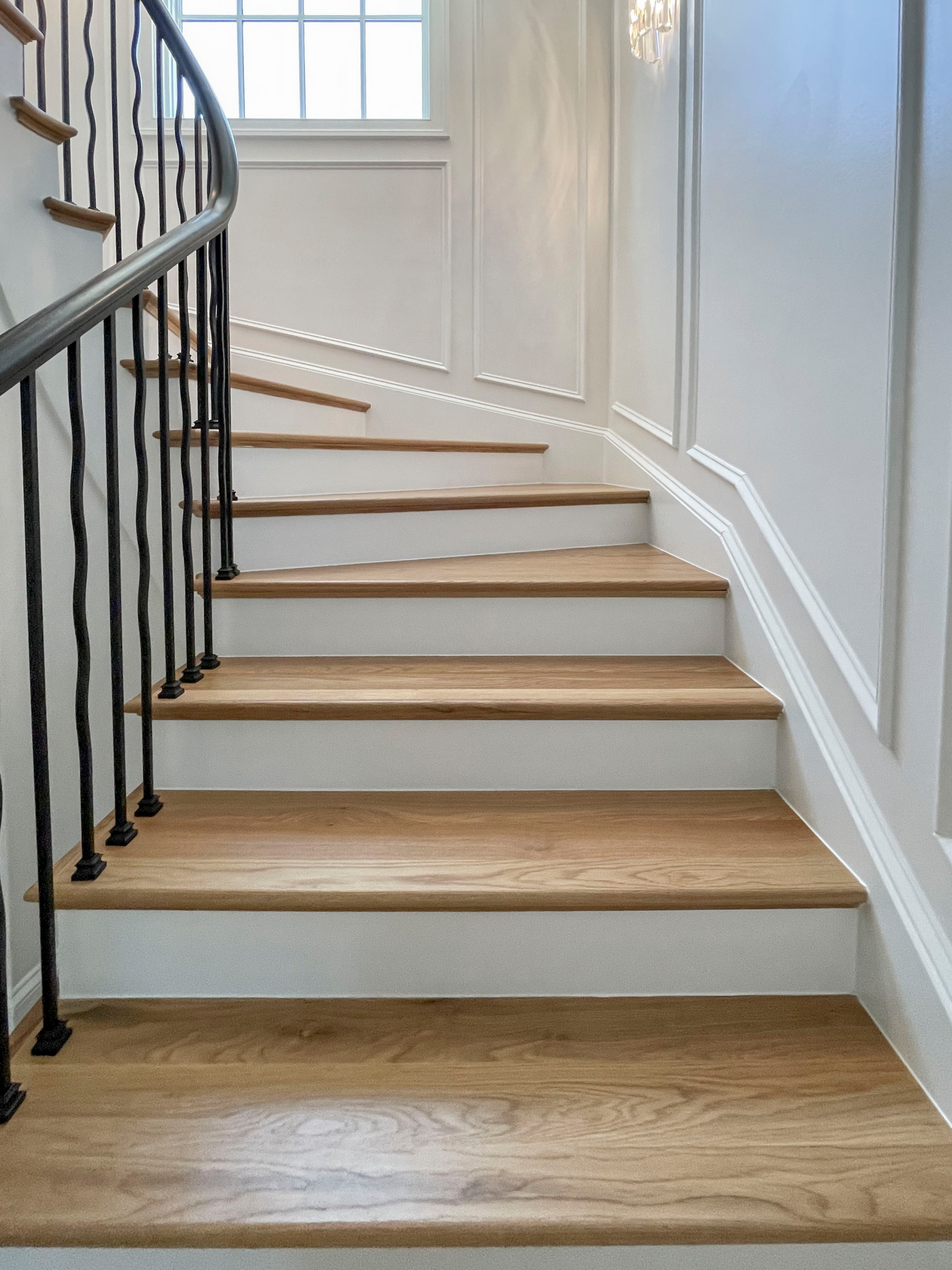 106_Modern Balustrade System Meets Traditional Winding Stairs, Aldie VA  20105