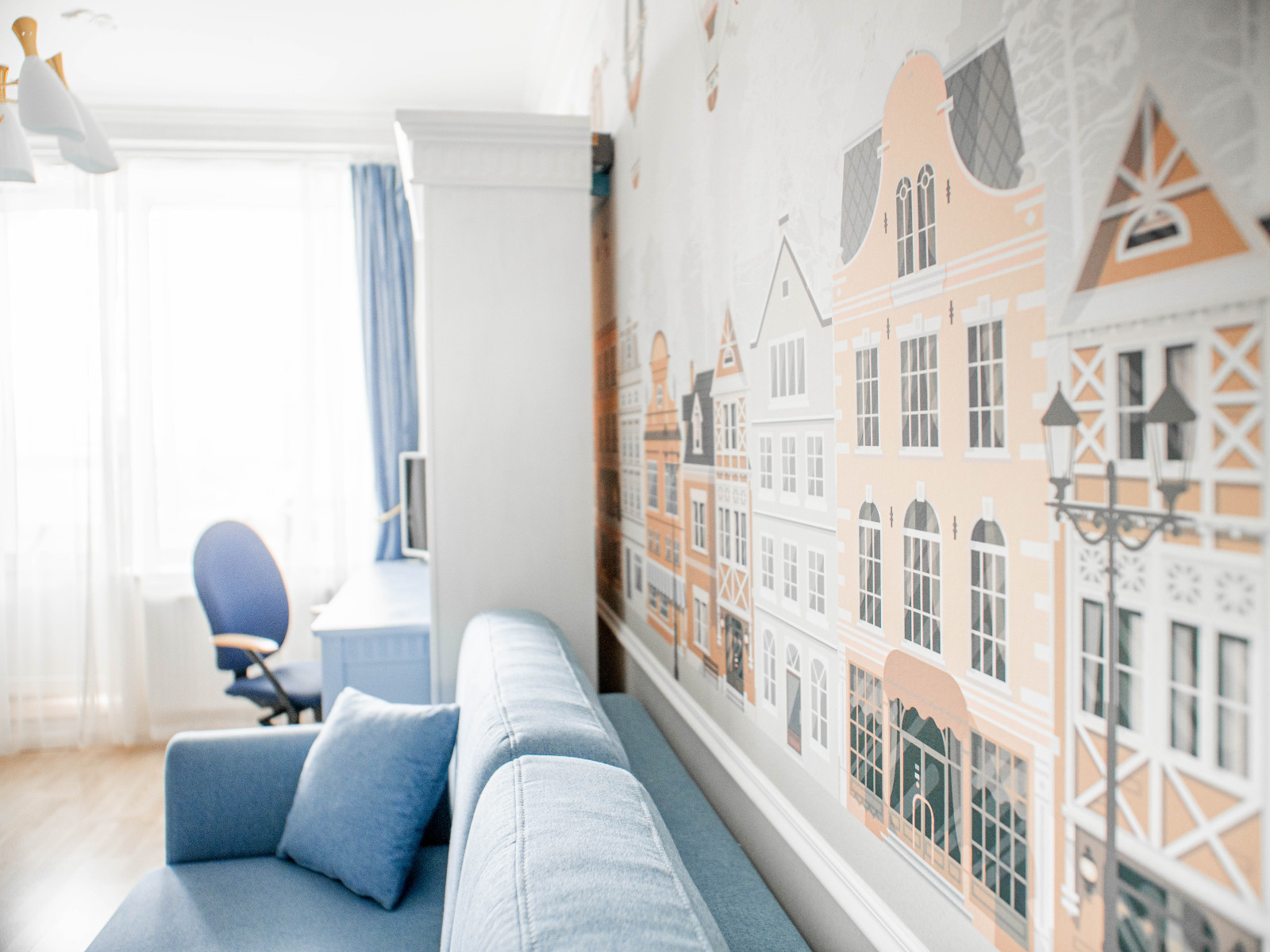 Детская для мальчика в синих тонах