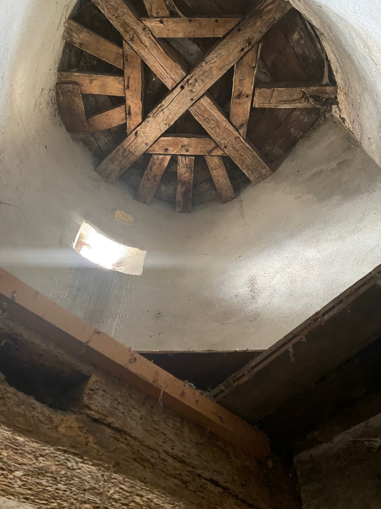 Château Rejuvenation | Saint-Gaultier, France | Simple Vintage & Restoration