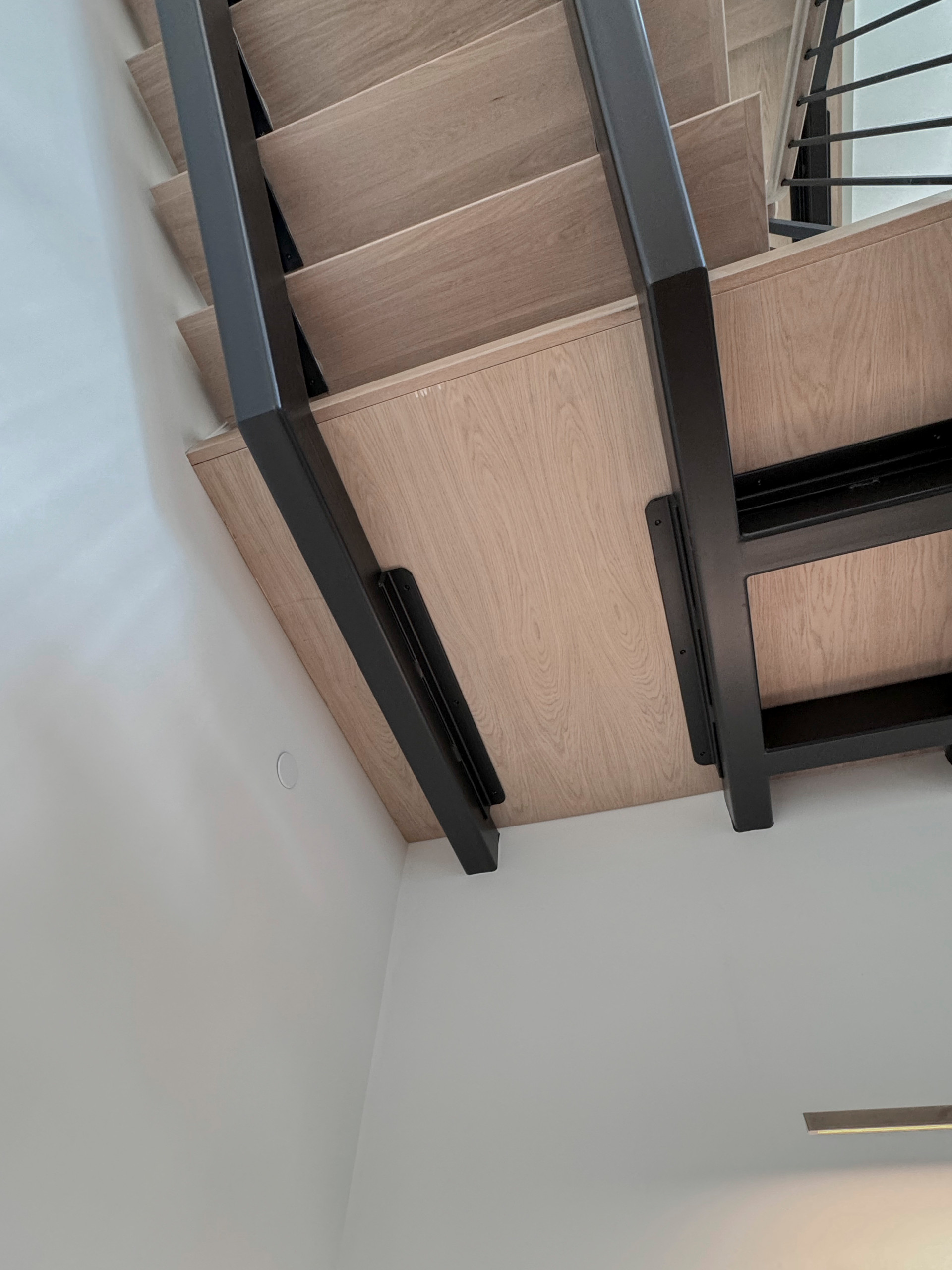 122_Modern Steel & Wood Floating Staircase, Arlington VA 22207