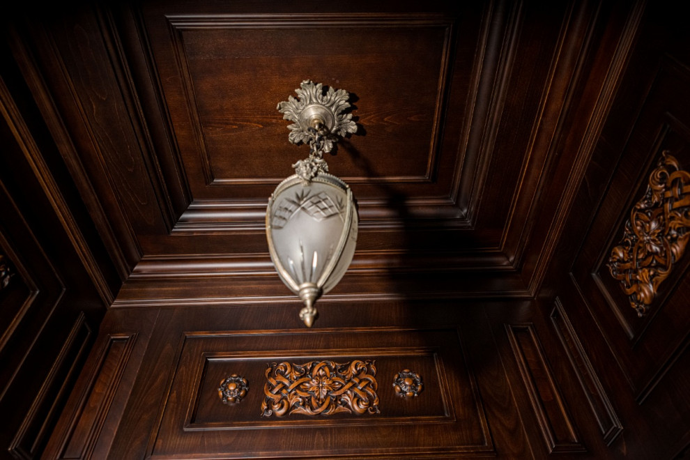 Интерьер в стиле средневекового замка