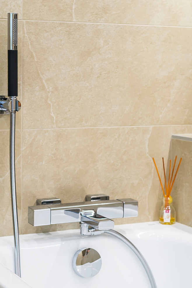 Яркая и функциональная. 2-к квартира в Краснодаре