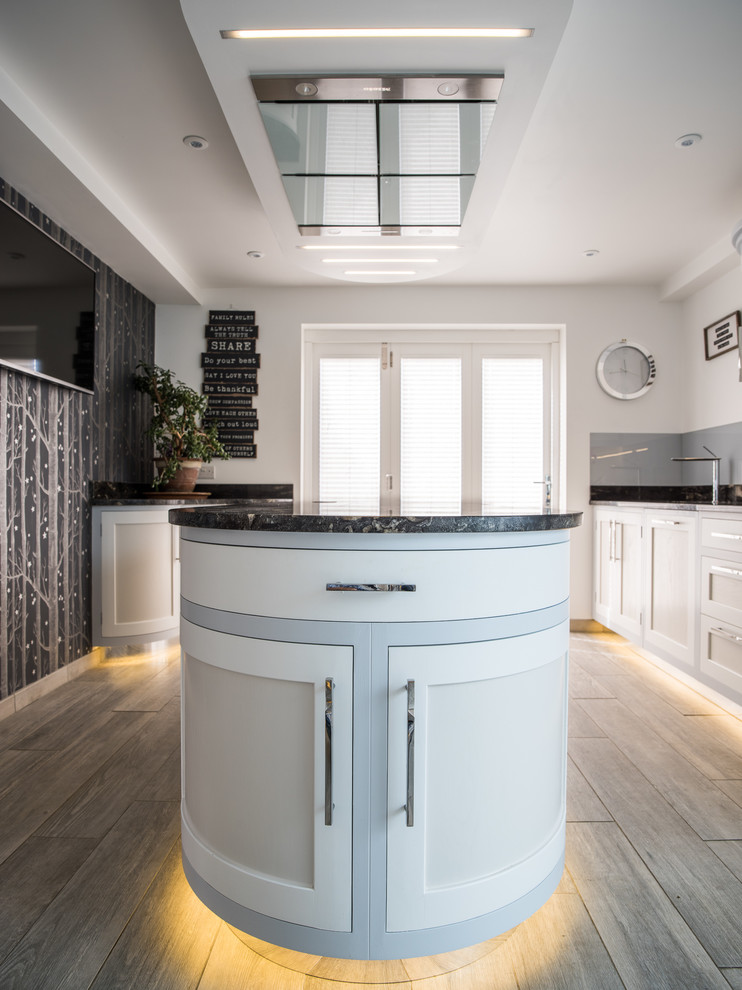 This is an example of a modern kitchen in Kent.