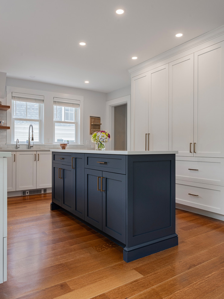 Inspiration for a transitional home design remodel in Boston