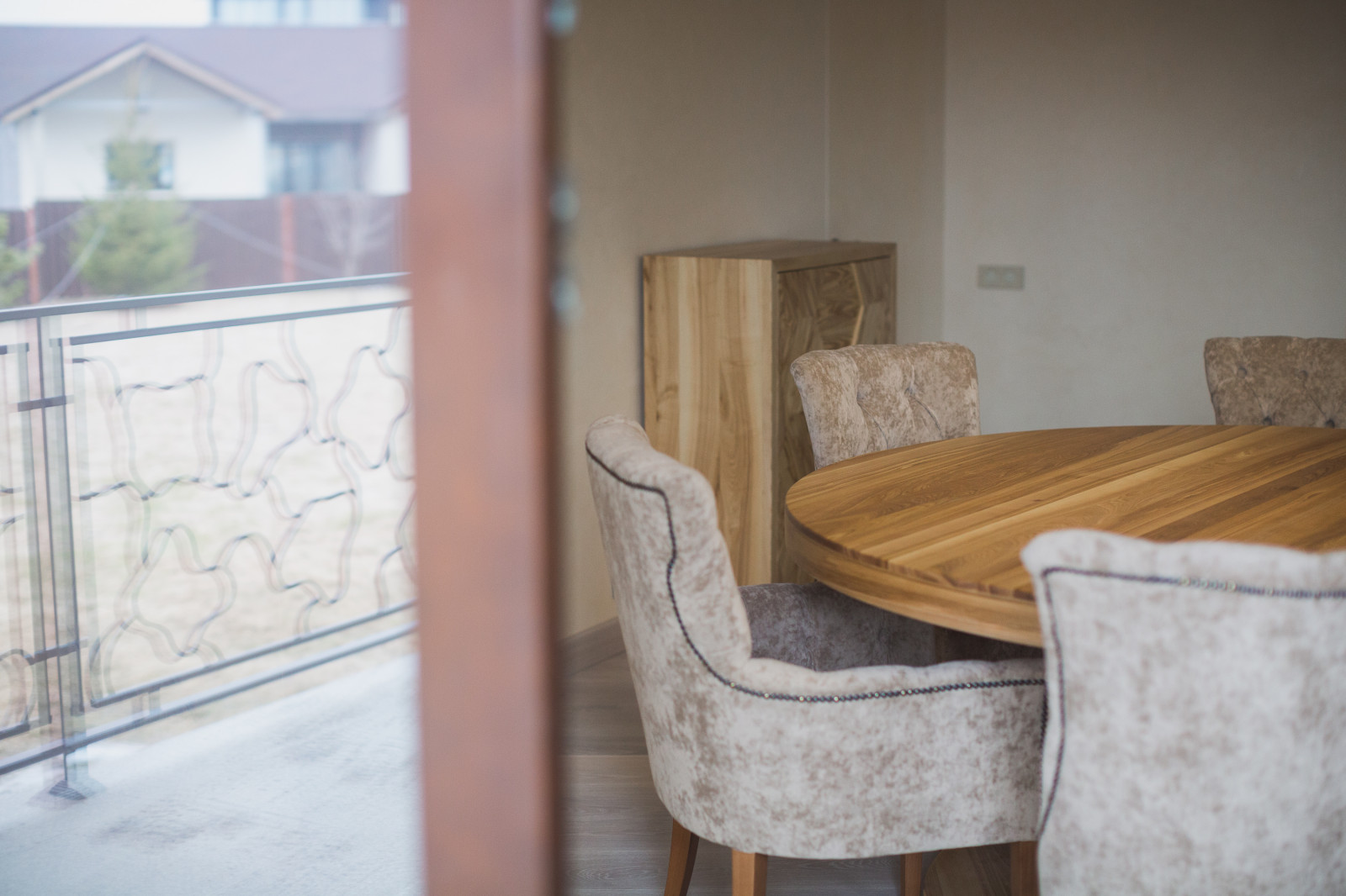 Комод и Стол