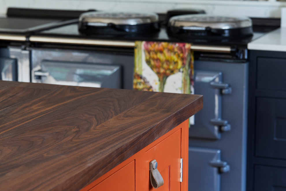 Stunning Painted Shaker