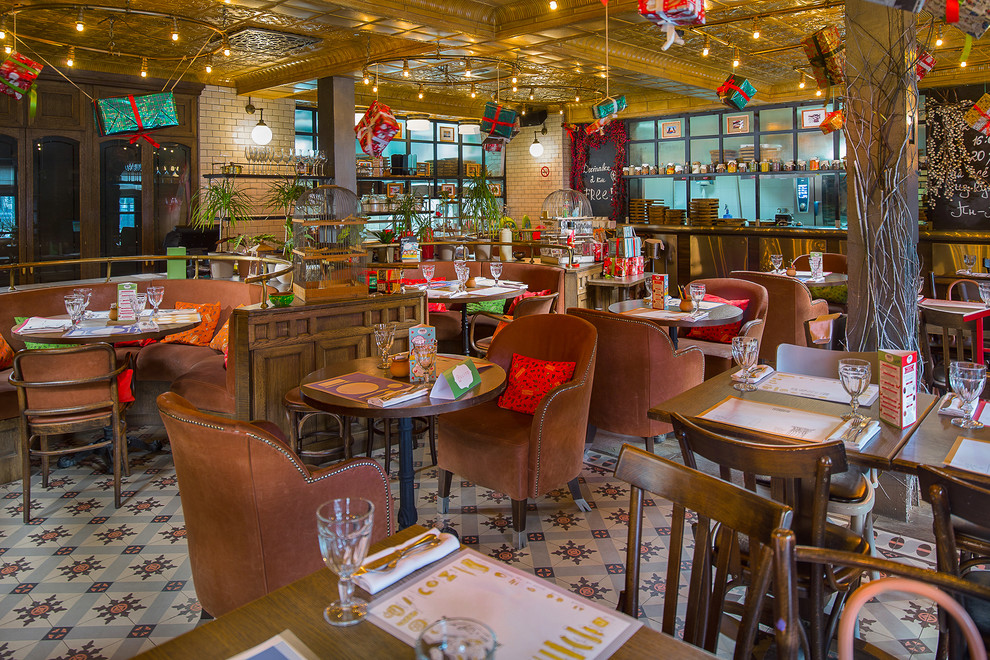 Интерьер ресторана Пряности и радости на Цветном