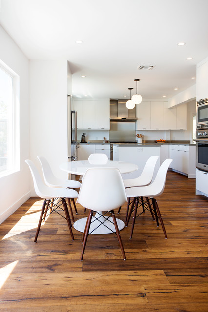 Marcarelli Design Alfredo scandinavian-dining-room