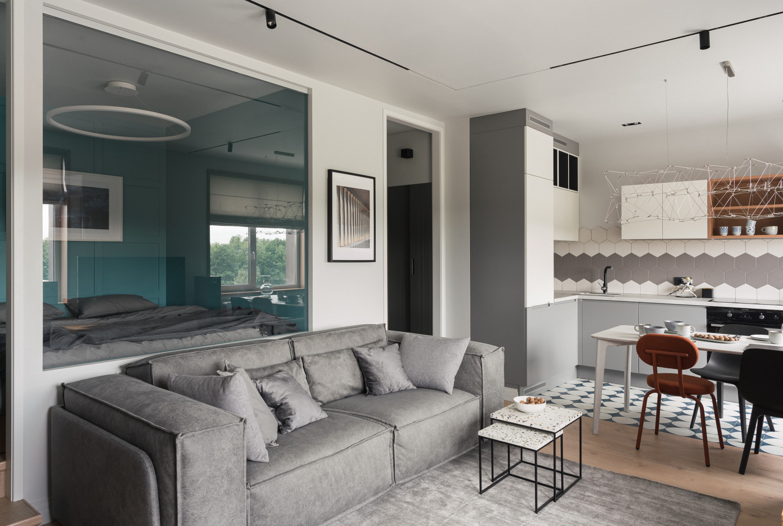 СТУДИЯ ДЛЯ МОЛОДОГО ЧЕЛОВЕКА "ВИД НА ЕЛАГИН"