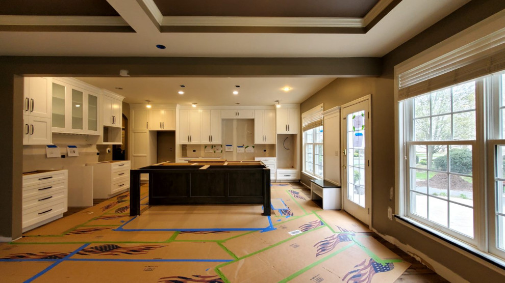 Kitchen - transitional kitchen idea