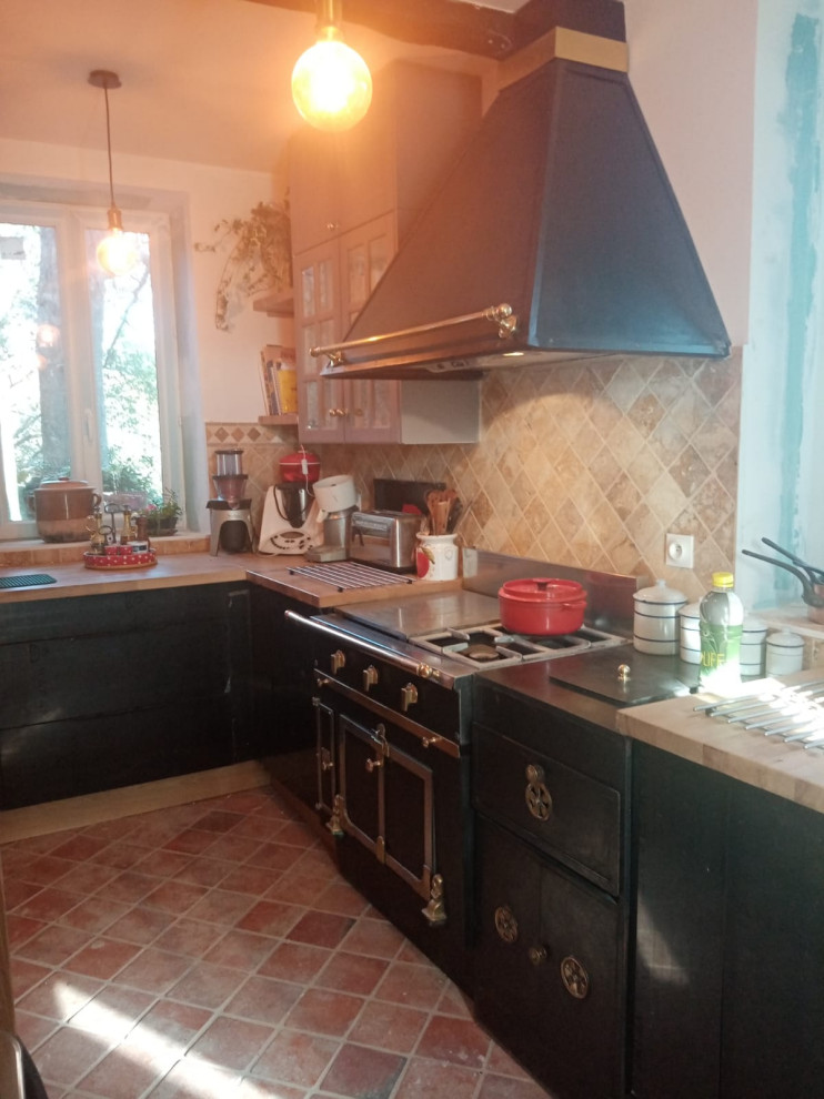 Kitchen Remodel In Provence