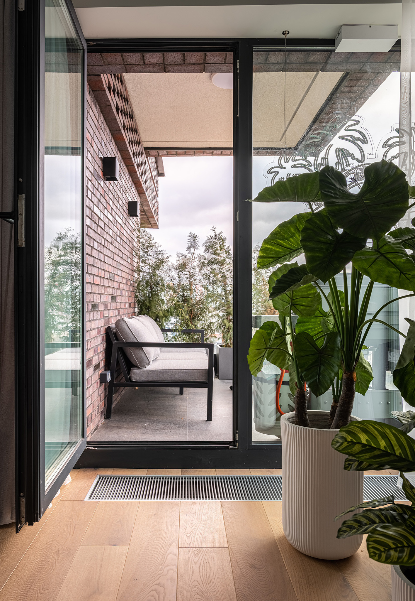 Красивые террасы к дому – 135 лучших фото, дизайн террасы в частном доме и на даче