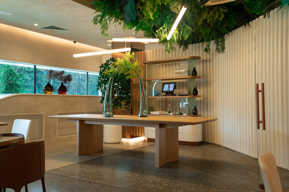 Меблировка ресторана Dominion