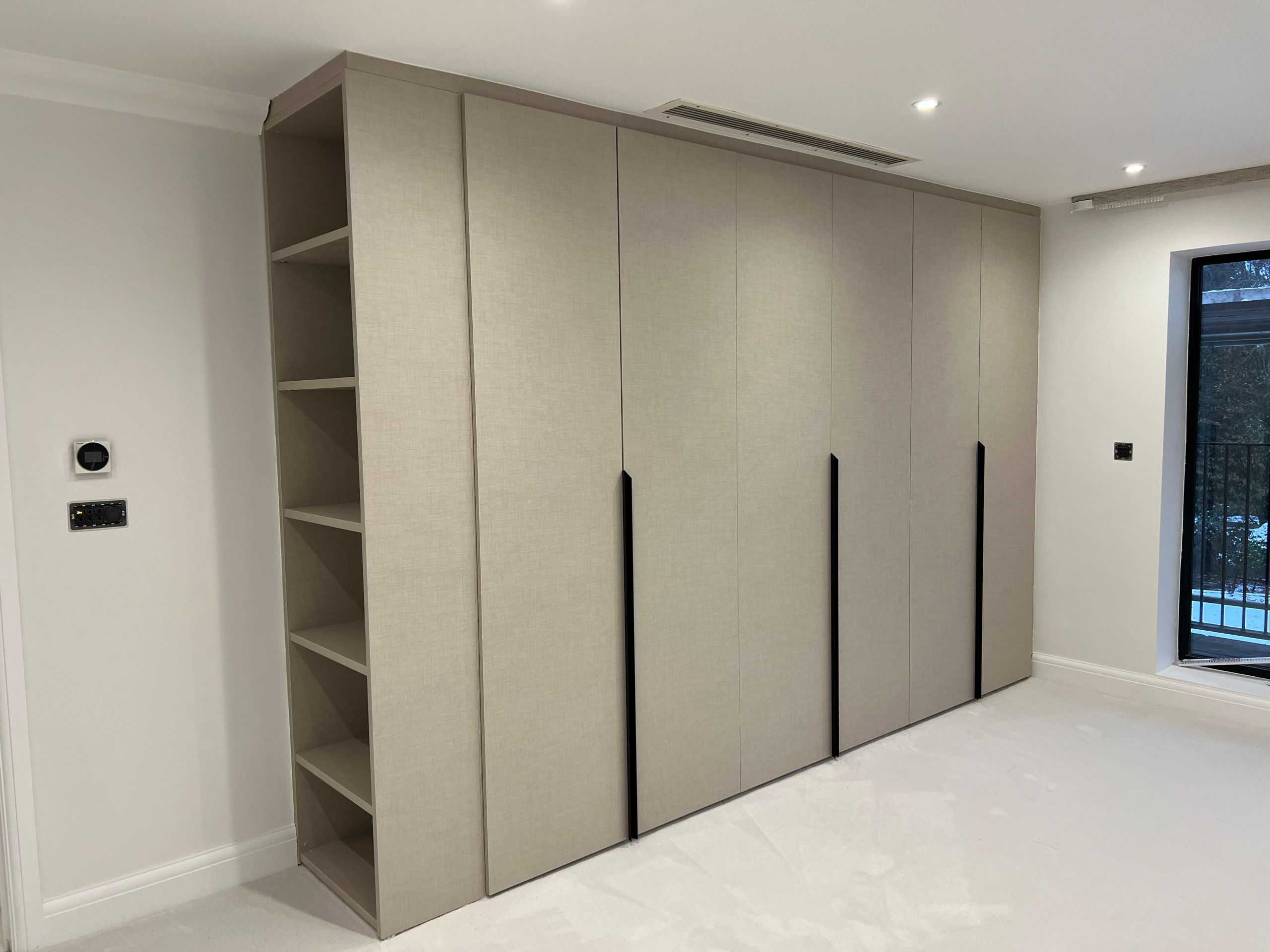 Luxury Fitted Wardrobes