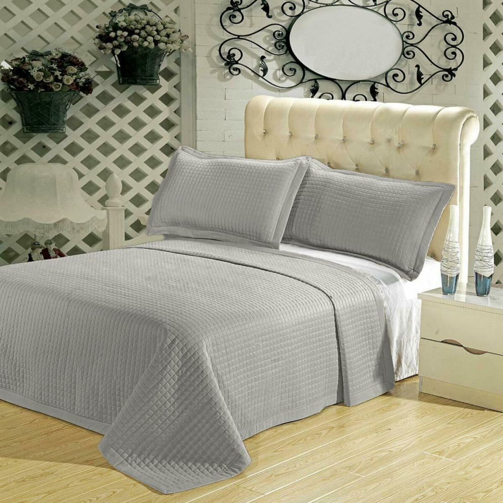 Wrinkle-Free Checkered Quilted Coverlet Set, Gray, King/Cal King