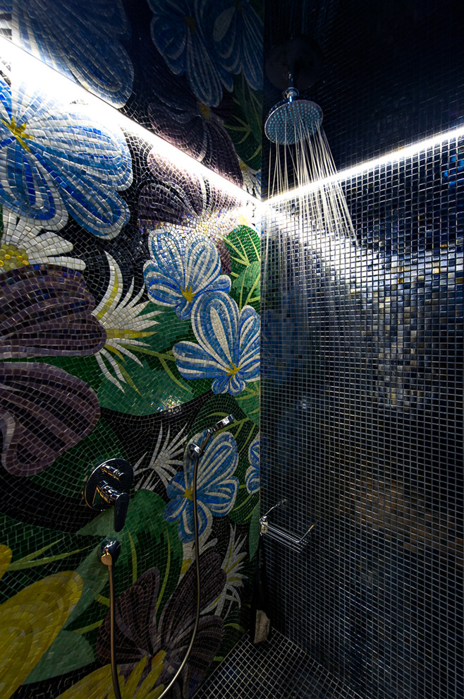 Дом с витражами