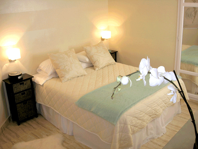 Spanish Holiday Flat contemporaneo-dormitorio