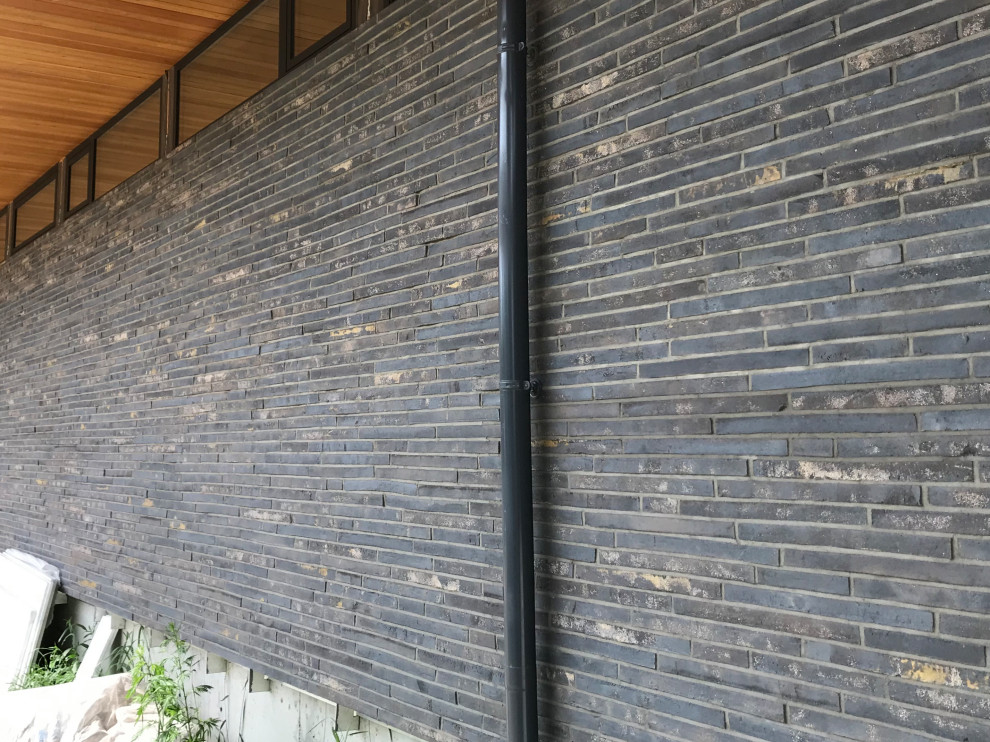 Комбинированный фасад дома