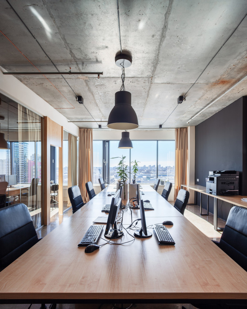 Офис архитектурного бюро CNTR Architects