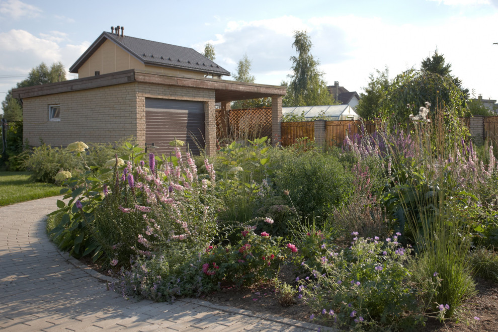 Отражение в каплях росы