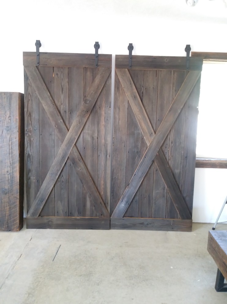 Inspiration for a rustic home design remodel in Seattle