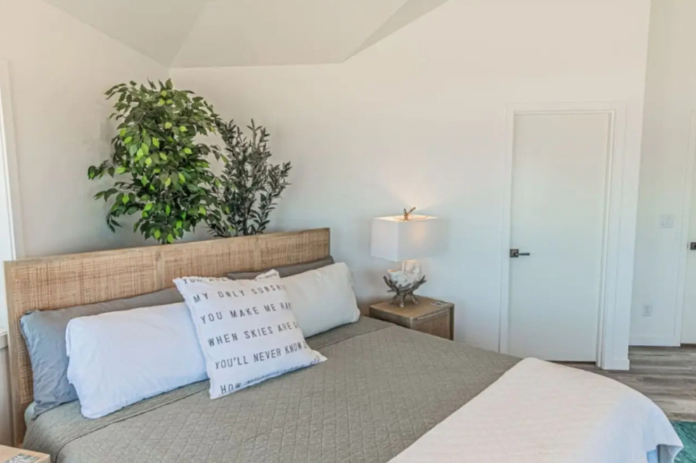 "Beach Me" Lincoln City, OR Short-term Rental Remodel