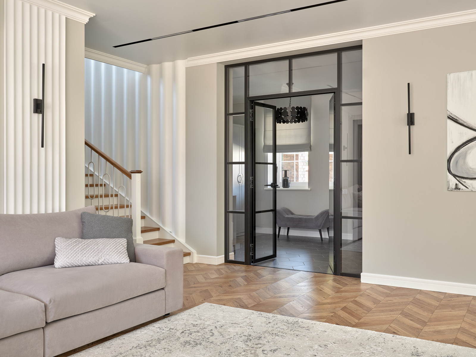 Современный интерьер с нотками классики