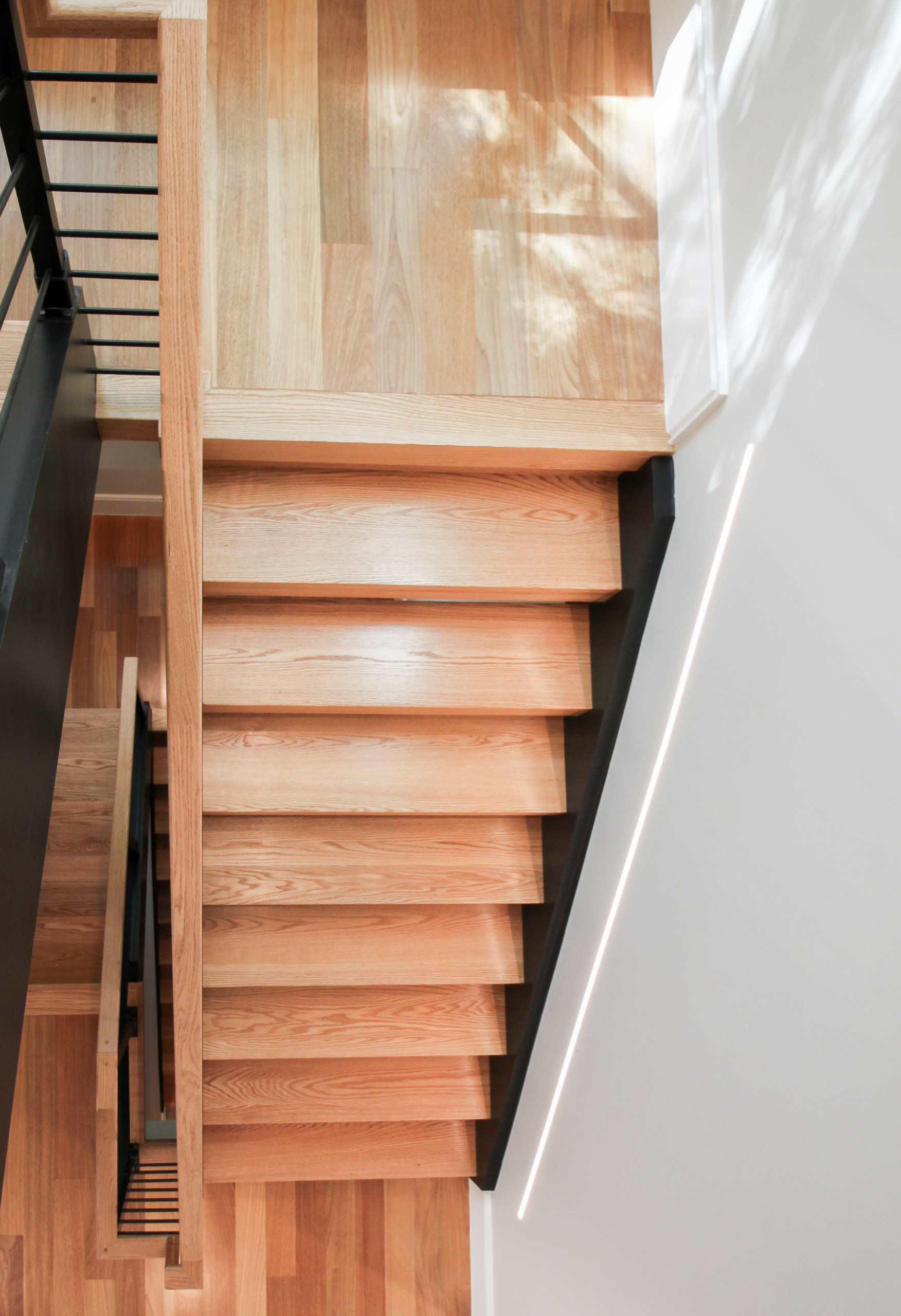 73_Bold & Gorgeous Stairs in Contemporary Entryway, Bethesda MD 20814