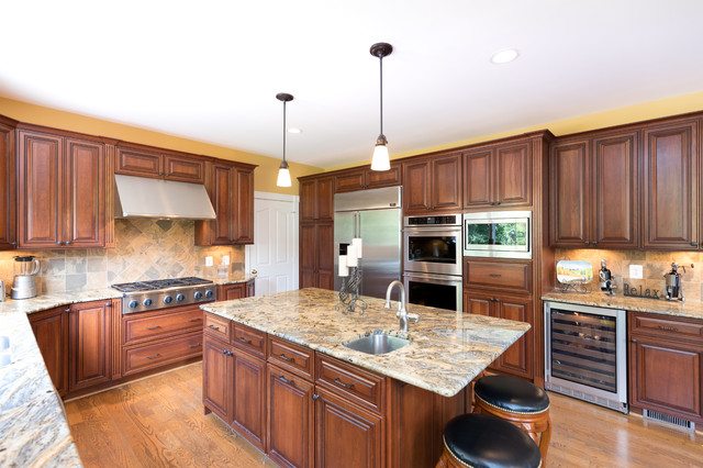 Transitional Kitchen transitional-kitchen