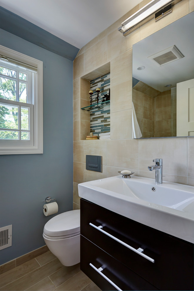 Bathroom - transitional bathroom idea in Chicago