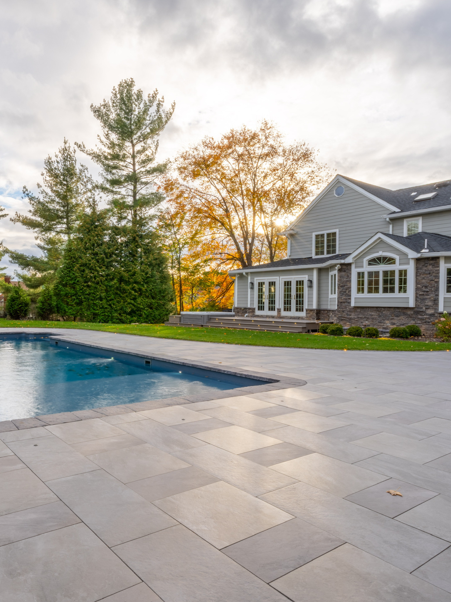 Porcelain Paradise with a Party Pavilian