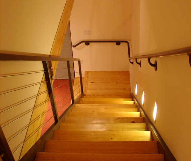 Blue Line Apartment industrial-treppen