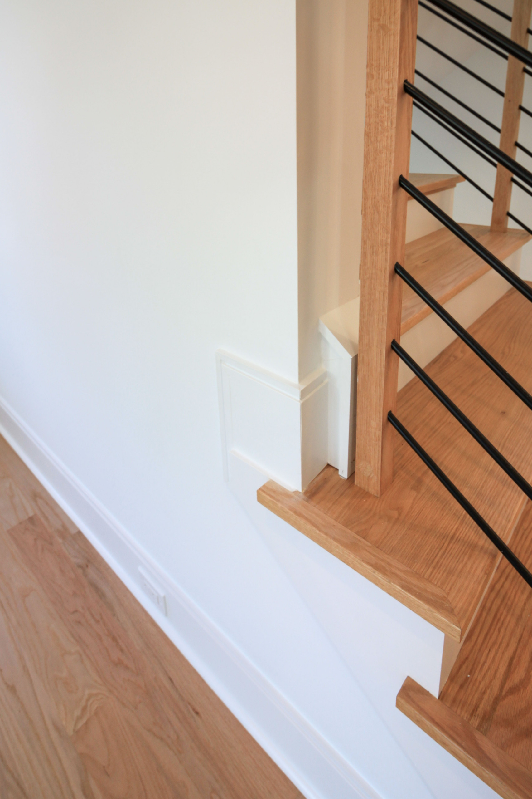 94_Neutral Color Floating Staircase with Metal Balusters, Bethesda MD 20817