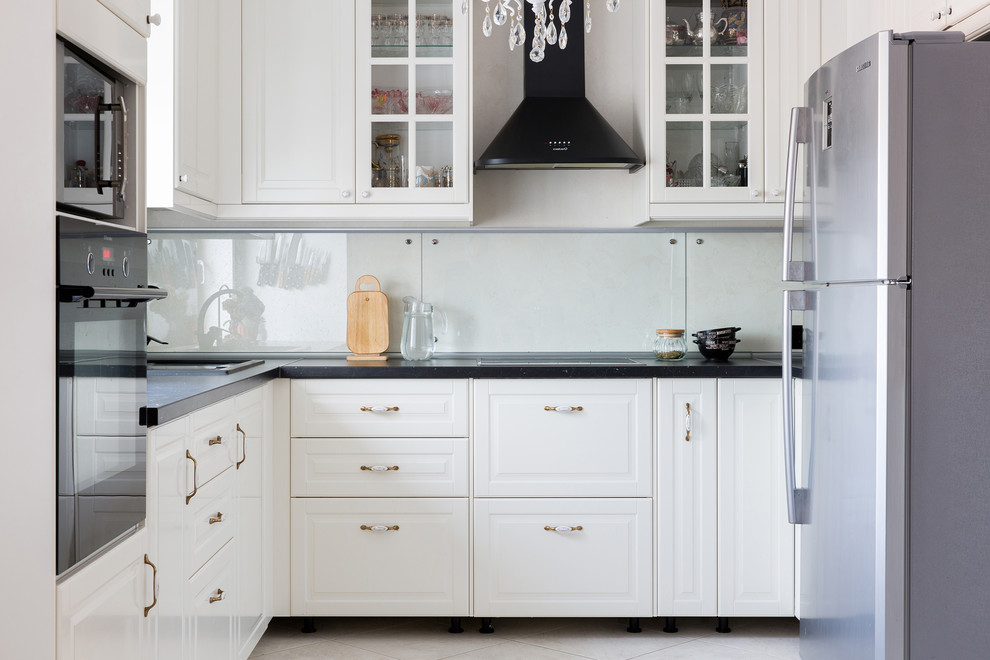 Классическая кухня-гостиная