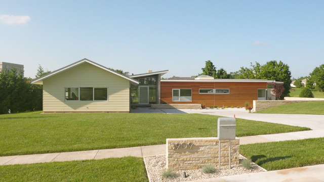 exterior / entry moderne-hus-og-facade