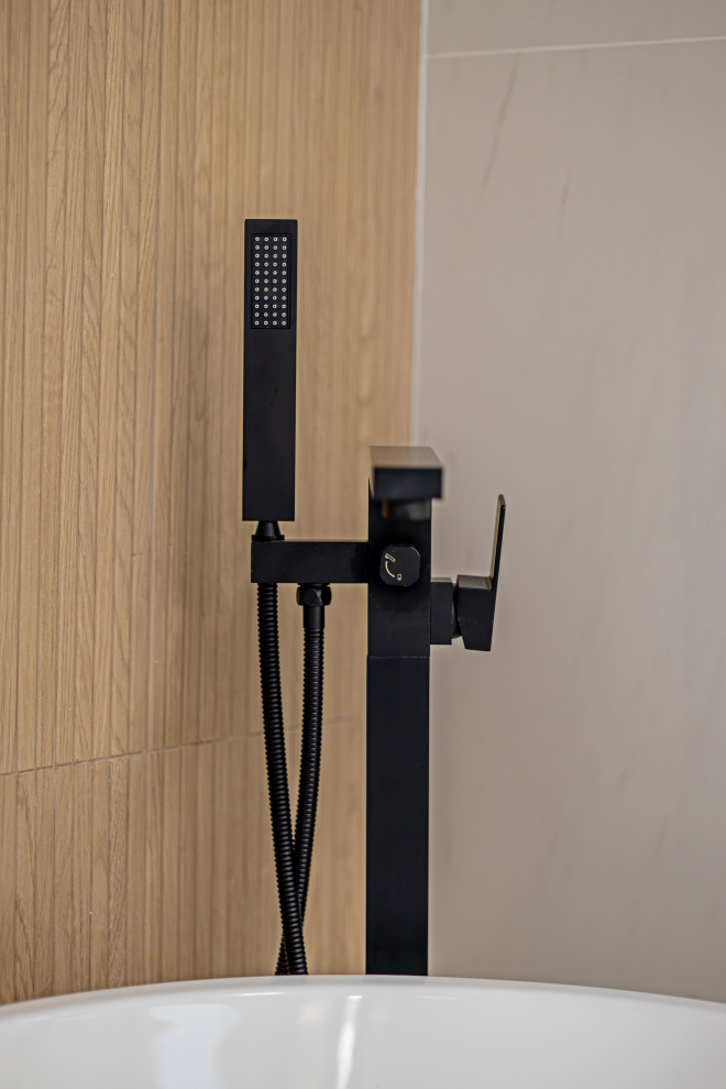 Luna Model