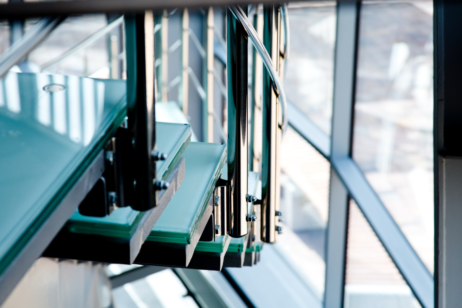 Лестница в музей космонавтики