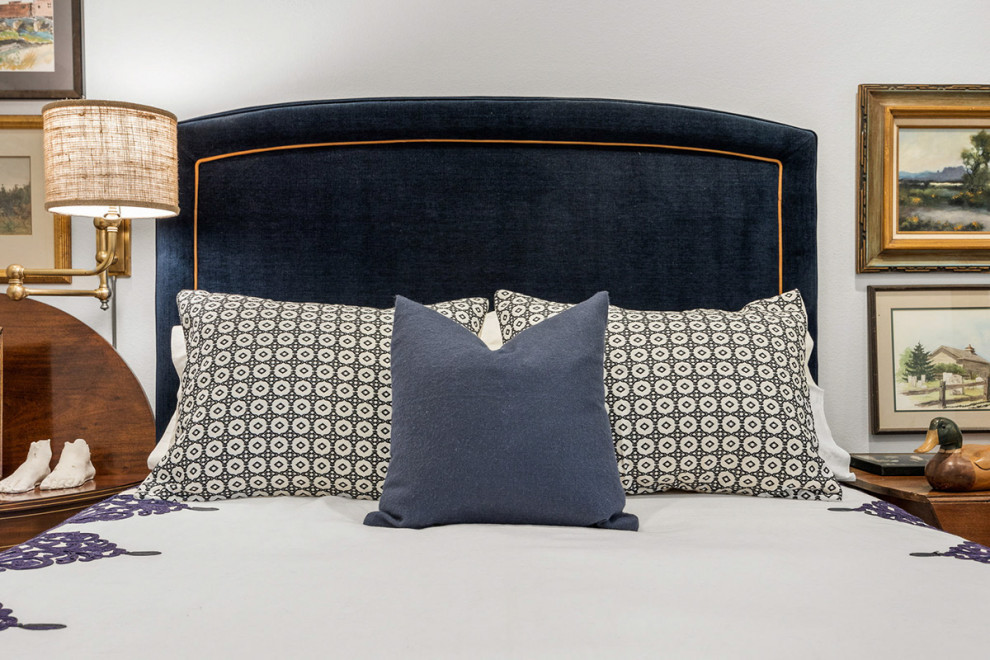 A Gentleman's Guest Room
