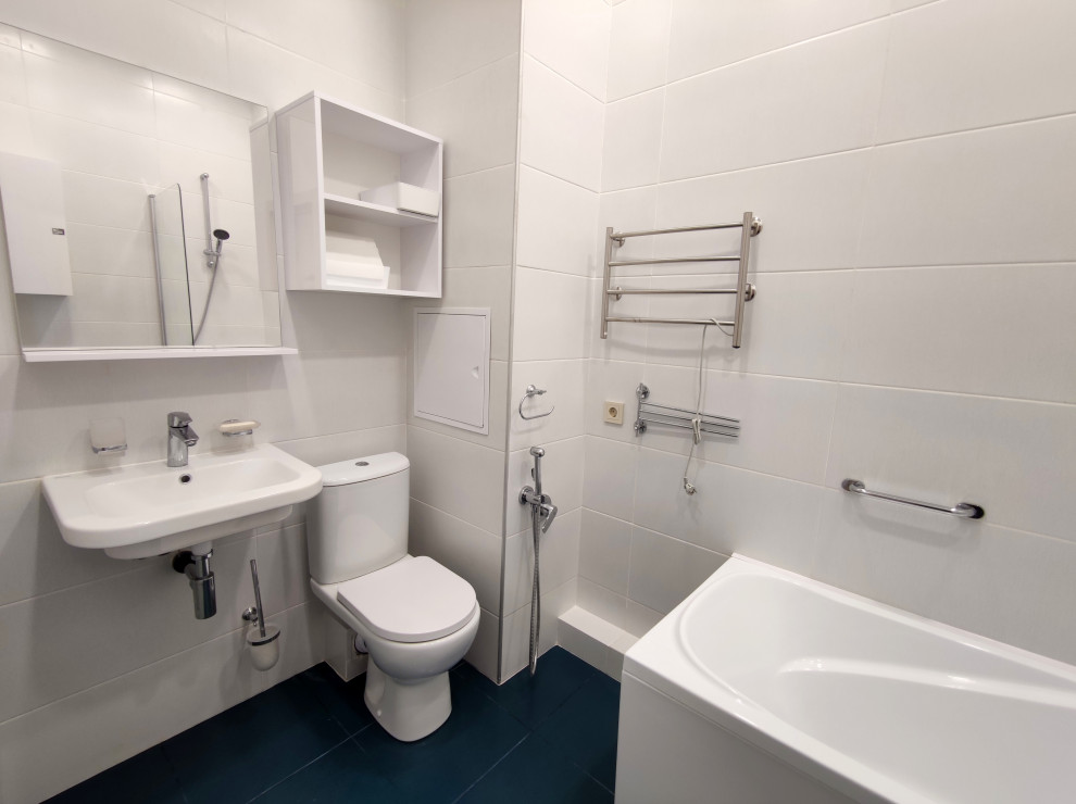 Светлая ванная комната