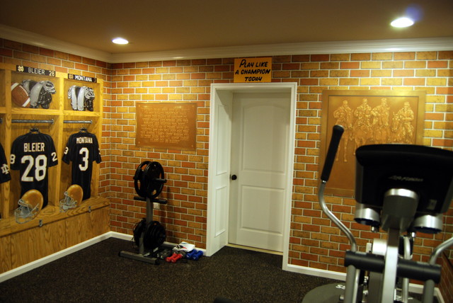 Notre Dame Football Locker Room Mural By Tom Taylor Of Mural