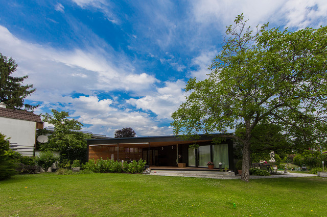SOMMERHAUS mit Veranda modern-fasad