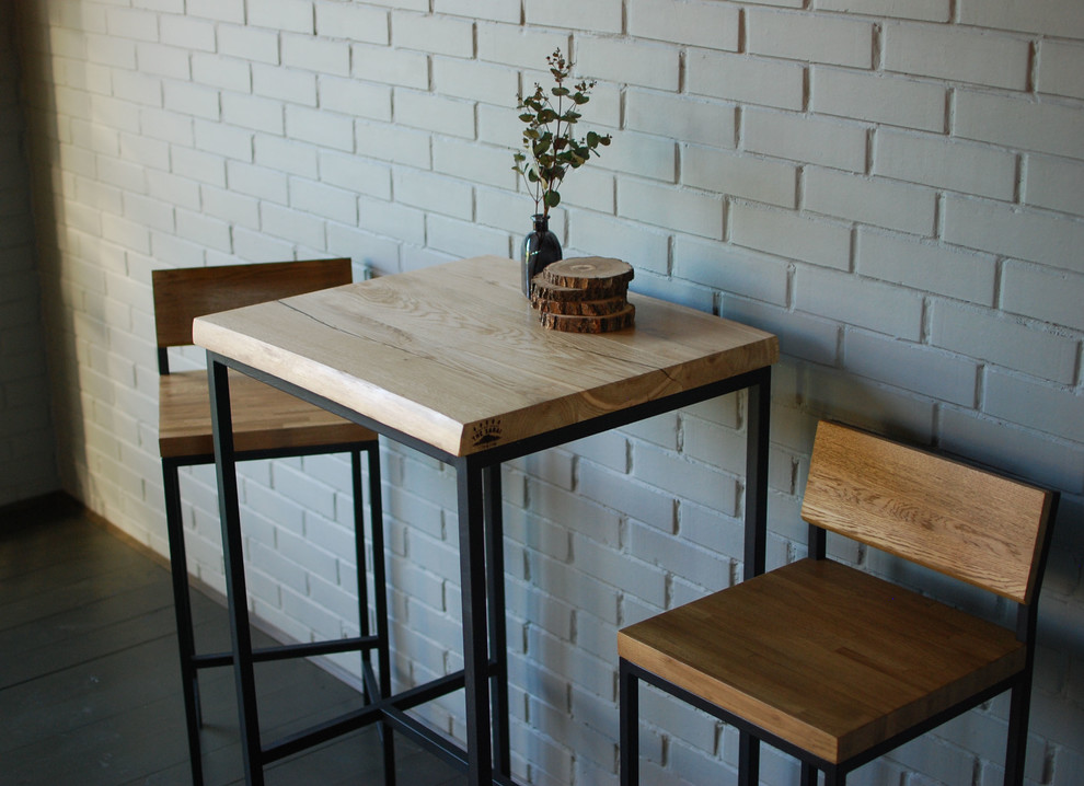 Обеденные столы