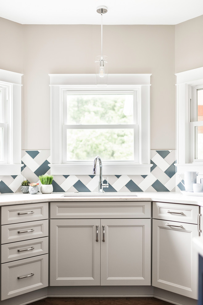 Transitional kitchen photo in Charlotte